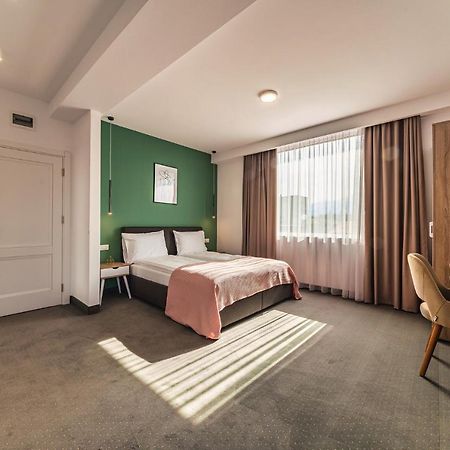 Saga Rooms Victoria  Dış mekan fotoğraf