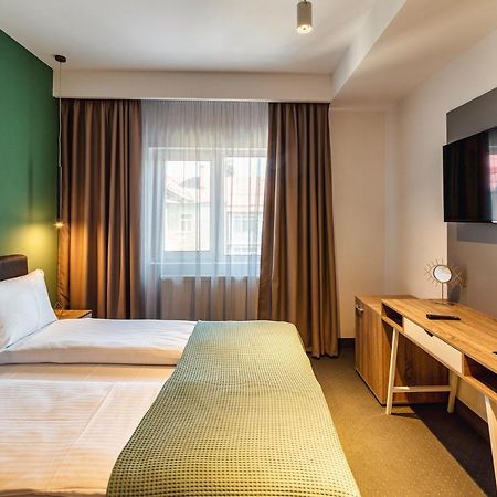 Saga Rooms Victoria  Dış mekan fotoğraf