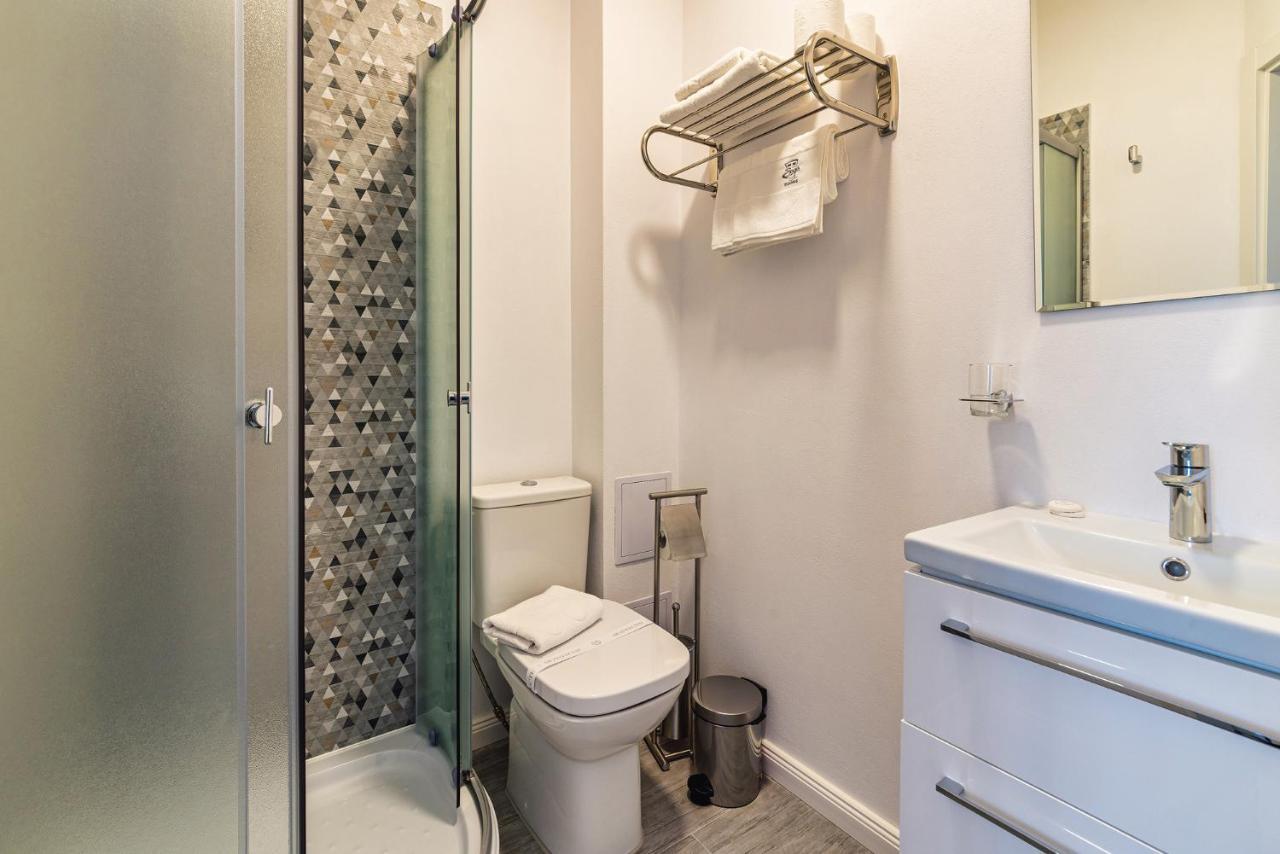Saga Rooms Victoria  Dış mekan fotoğraf