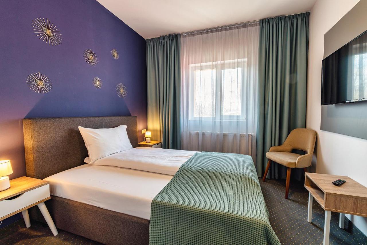 Saga Rooms Victoria  Dış mekan fotoğraf