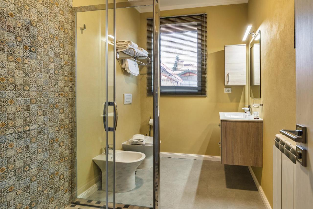 Saga Rooms Victoria  Dış mekan fotoğraf