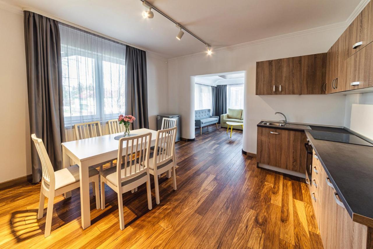 Saga Rooms Victoria  Dış mekan fotoğraf