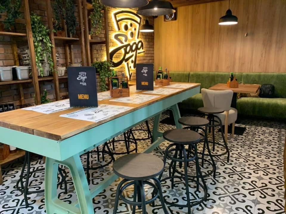 Saga Rooms Victoria  Dış mekan fotoğraf